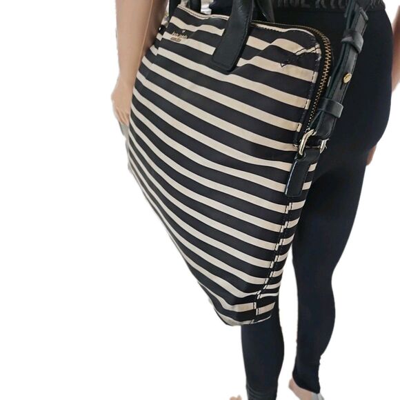 Kate Spade Crossbody Bag - Picture 5 of 14